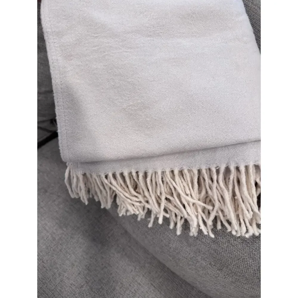 Pom Pom At Home Billie Cotton Throw Ivory Blue 50 “x 70” Fringe NEW